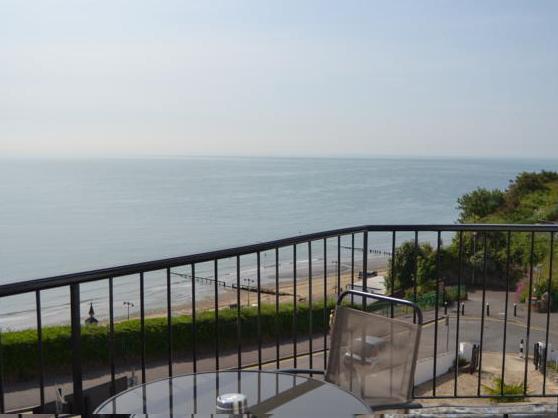 Harrow Lodge Hotel Shanklin Esterno foto